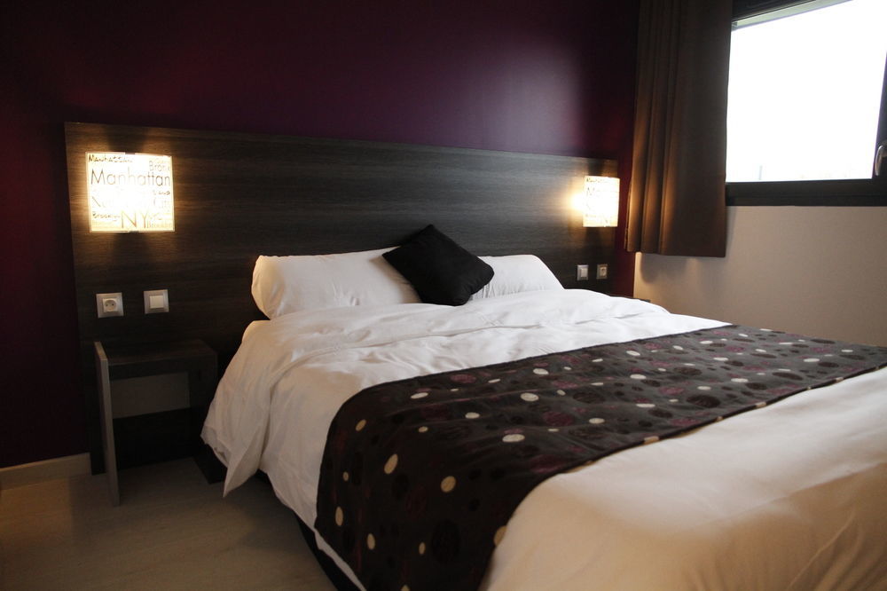 Ibis Styles Rouen Val De Reuil Hotel Val-de-Reuil Exterior photo